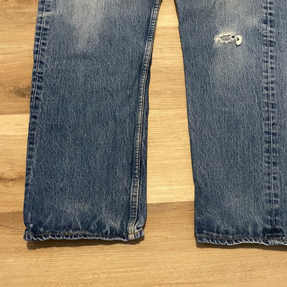 Vintage Levis 501 xx button fly jeans USA Men’s 35x30 perfectly distressed - Picture 4 of 16